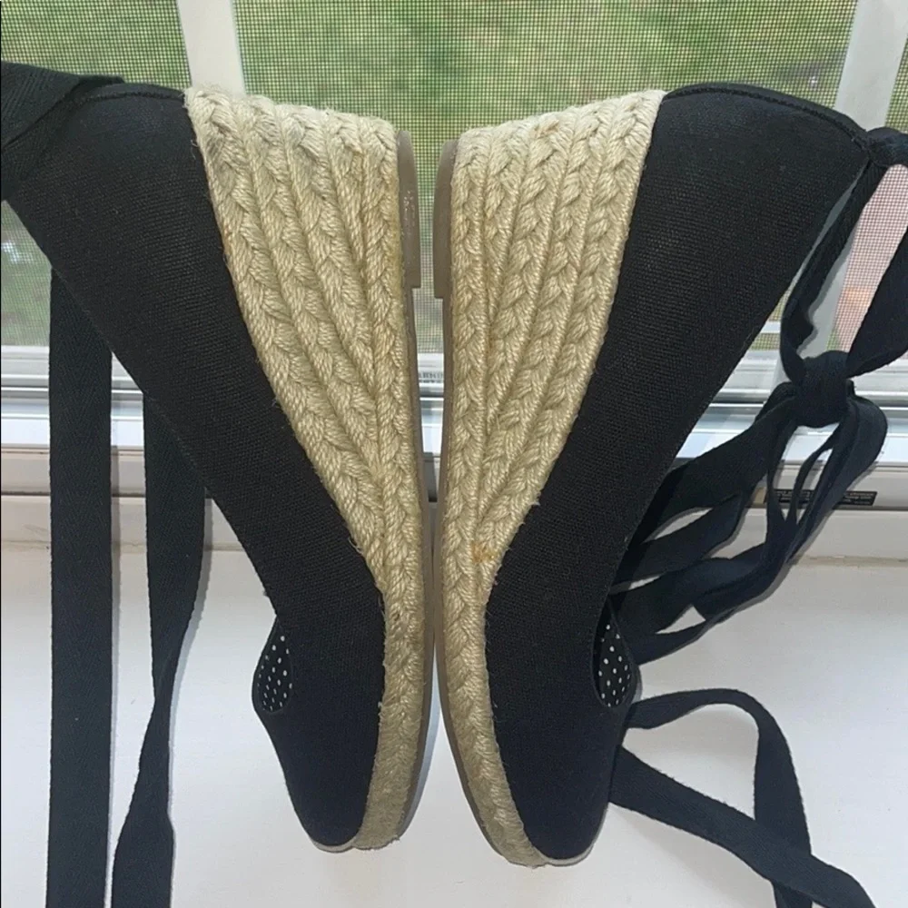 Steve Madden Black Tie Up Espadrille Wedges